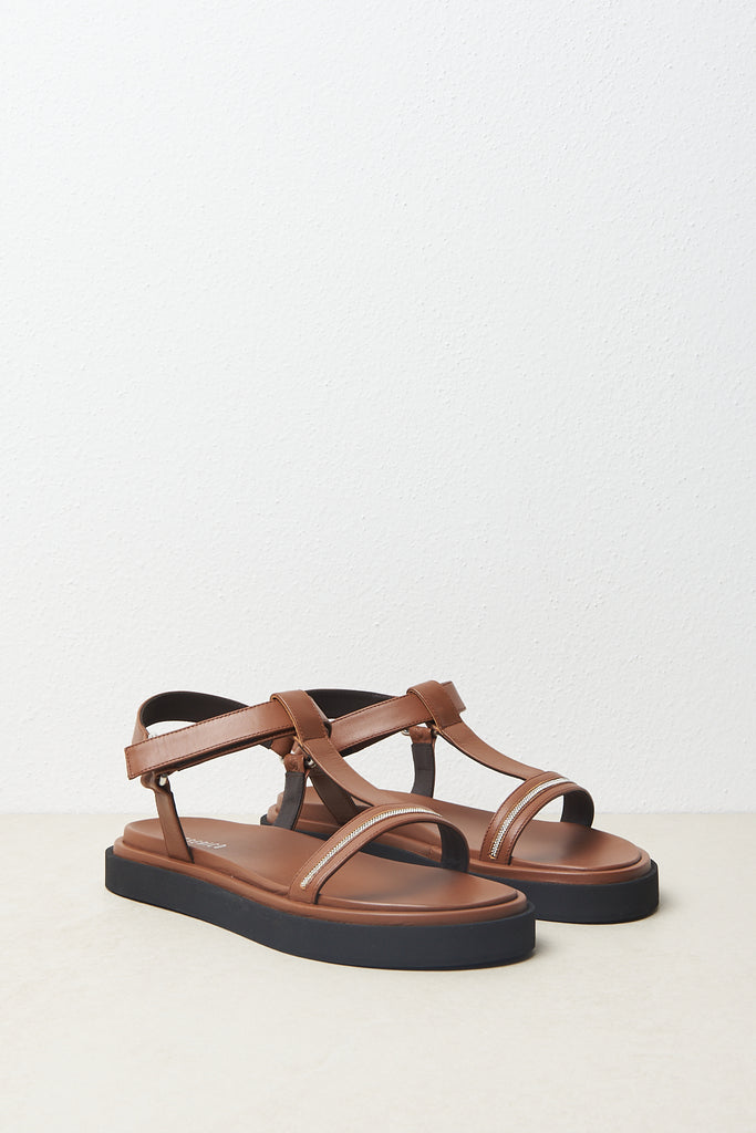 Soft nappa leather sandal with Punto Luce diamond cut chain embroidery  